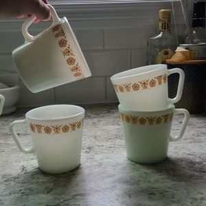 Set of 4 Vintage Pyrex gold butterfly mugs